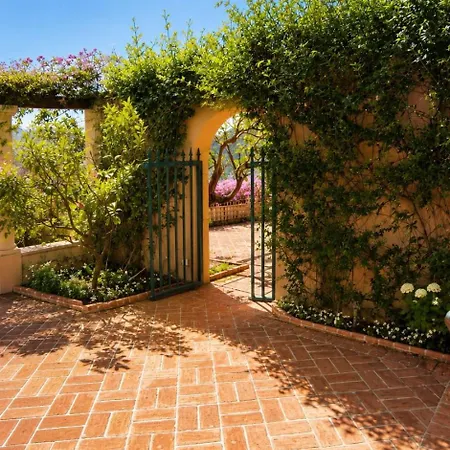 Villa La Meridienne-piscine-vue Mer-9 Pers Roquebrune-Cap-Martin